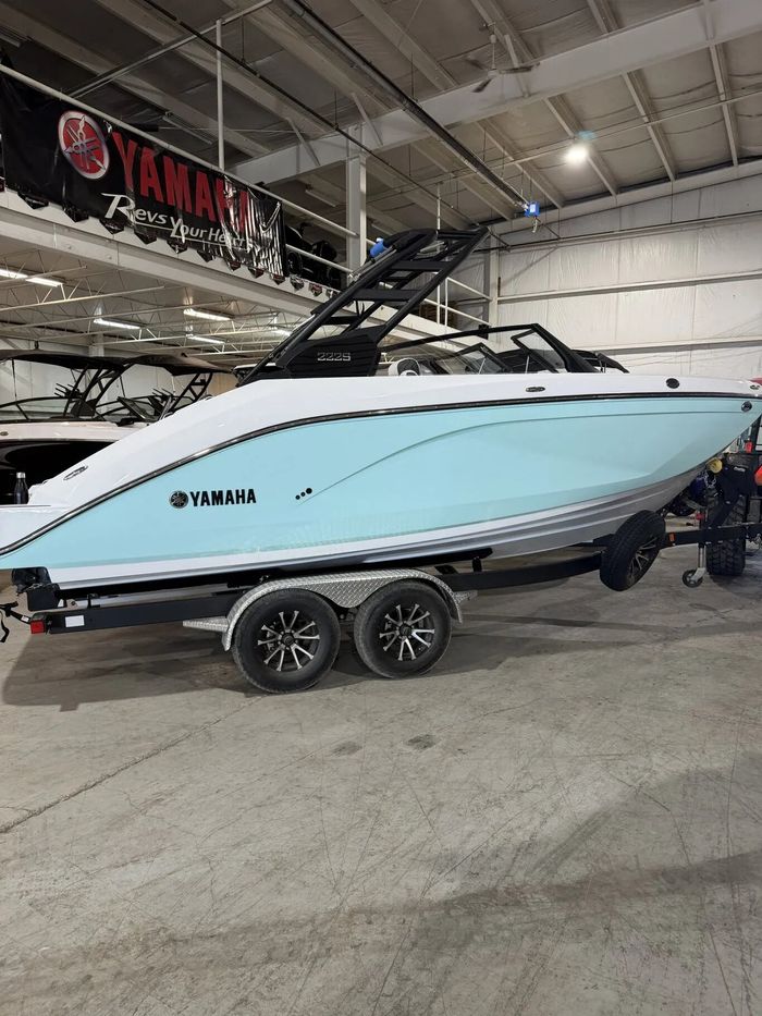 2026 Yamaha 222S Photo 2 of 14