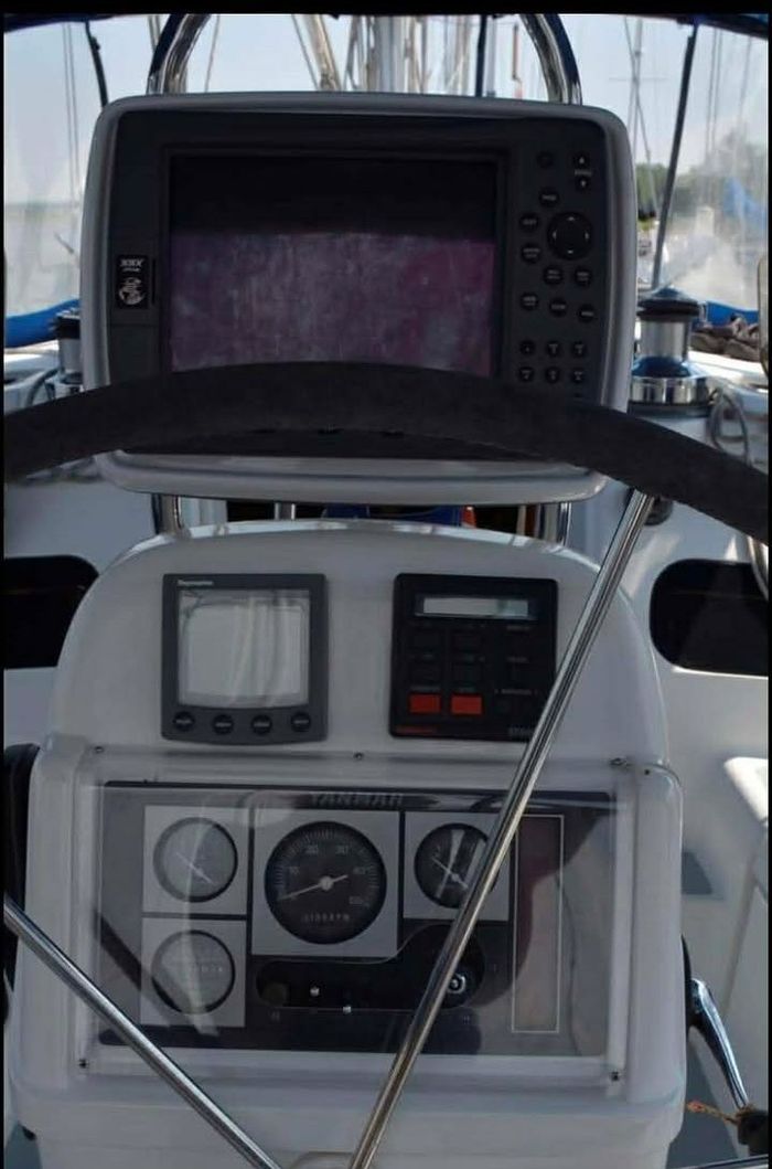 1993 Hunter Legend 40.5 Photo 4 of 27