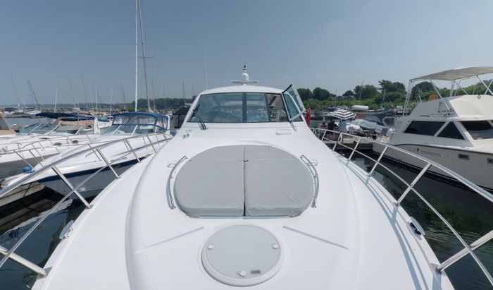 2015 Cruisers Yachts 540 Sport Coupe Photo 16 sur 28