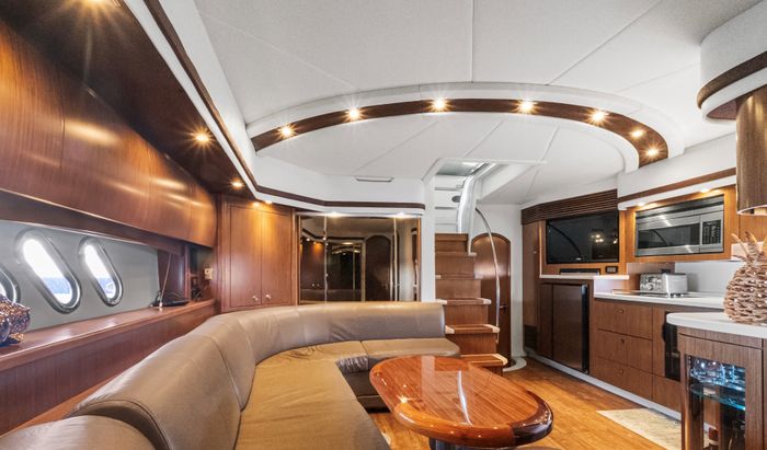 2015 Cruisers Yachts 540 Sport Coupe Photo 18 sur 28