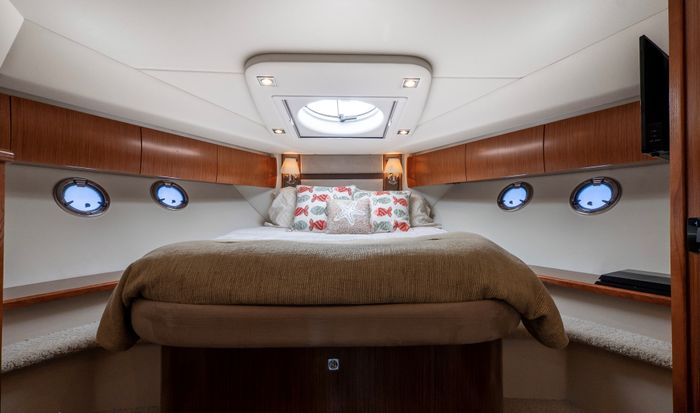 2015 Cruisers Yachts 540 Sport Coupe Photo 27 sur 28