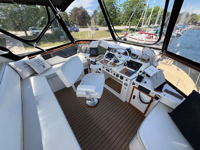 1986 President 37  Aft Cabin Photo 13 sur 62