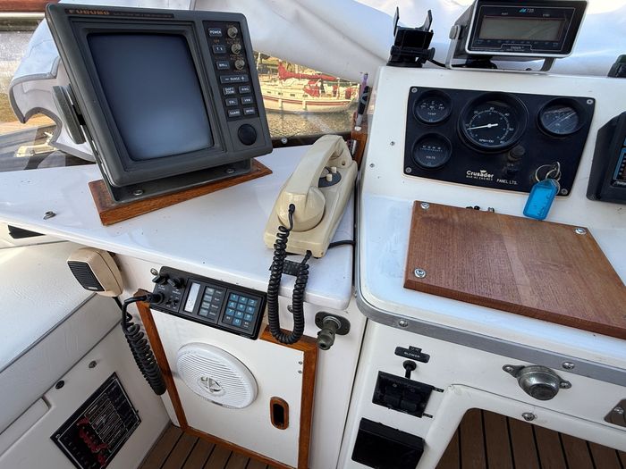 1986 President 37  Aft Cabin Photo 19 sur 62