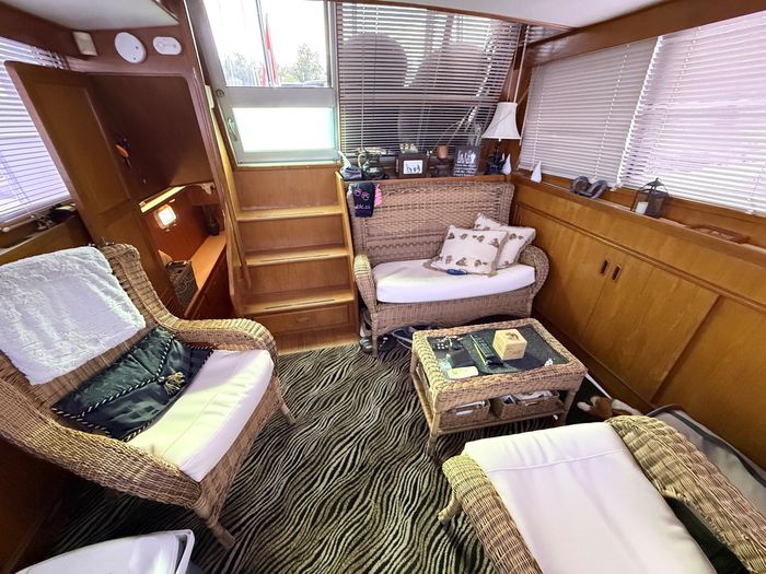 1986 President 37  Aft Cabin Photo 46 sur 62