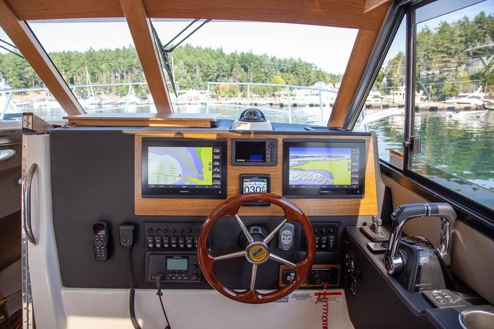 2026 Cutwater C-32 Coupe Photo 32 sur 35