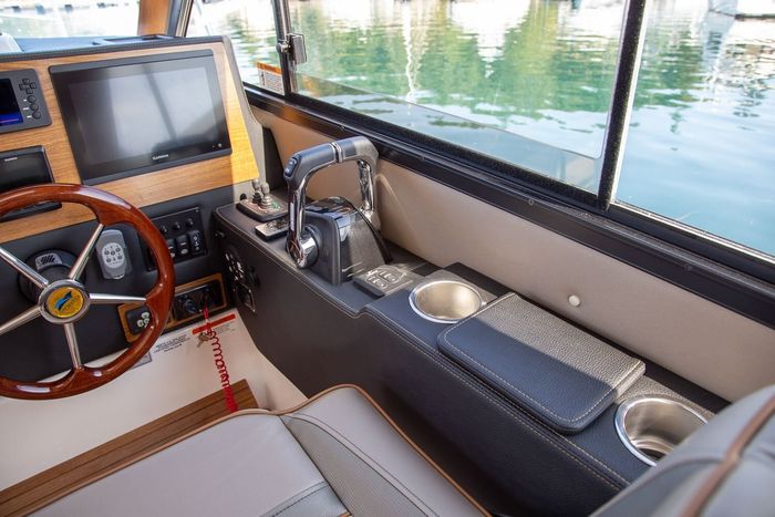 2026 Cutwater C-32 Coupe Photo 33 sur 35