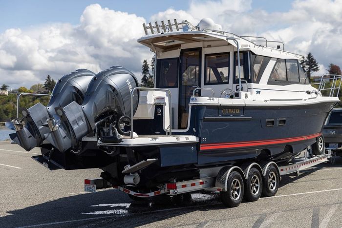2026 Cutwater C-32 Coupe Photo 12 sur 35