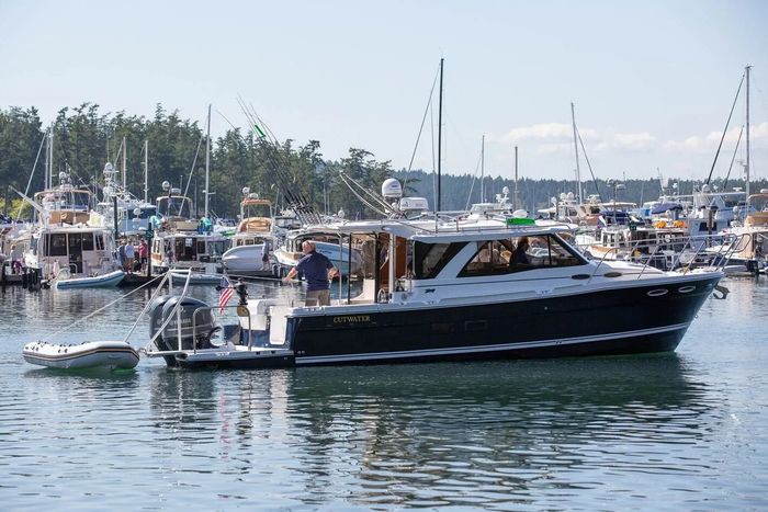 2026 Cutwater C-32 Coupe Photo 1 sur 35