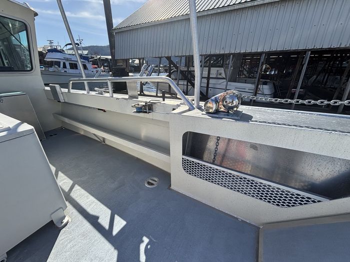 2021 Silver Streak 32 Landing Craft Cabin - Sitka Photo 33 of 46