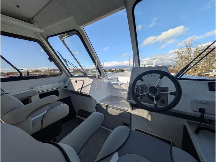 2026 KingFisher 2425 Escape HT Photo 6 sur 9