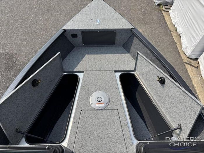 2026 Lund 1675 Adventure Sport w/90HP & Deluxe Trailer! ( Ch Photo 8 of 14