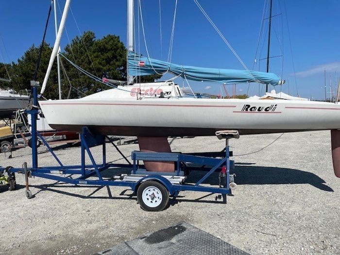 1992 Contour Yachts Electra Sport 20 Photo 4 of 7