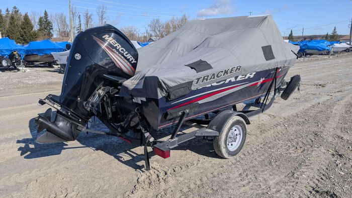 2019 Tracker Pro V 16 Photo 10 of 25