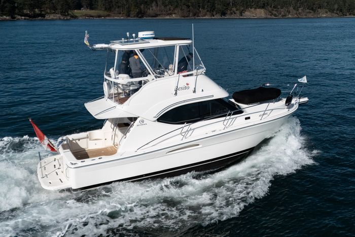 2006 Riviera 33 Flybridge Photo 6 sur 74
