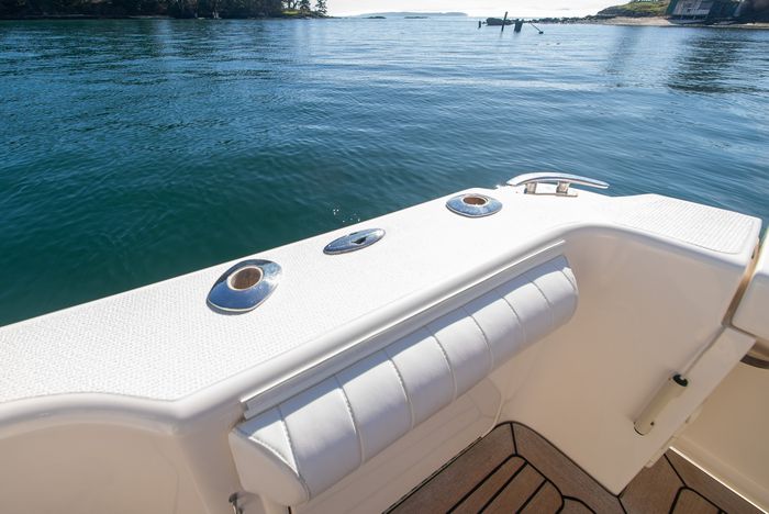 2006 Riviera 33 Flybridge Photo 22 sur 74