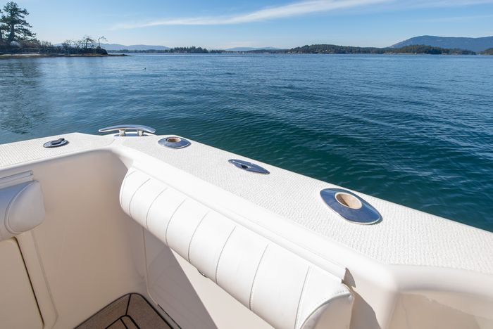 2006 Riviera 33 Flybridge Photo 23 sur 74