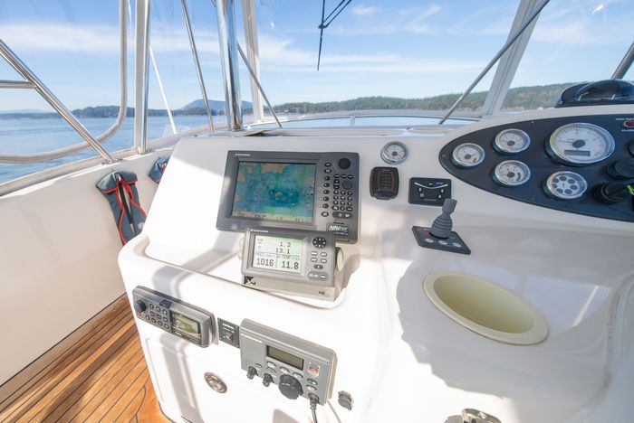2006 Riviera 33 Flybridge Photo 34 sur 74