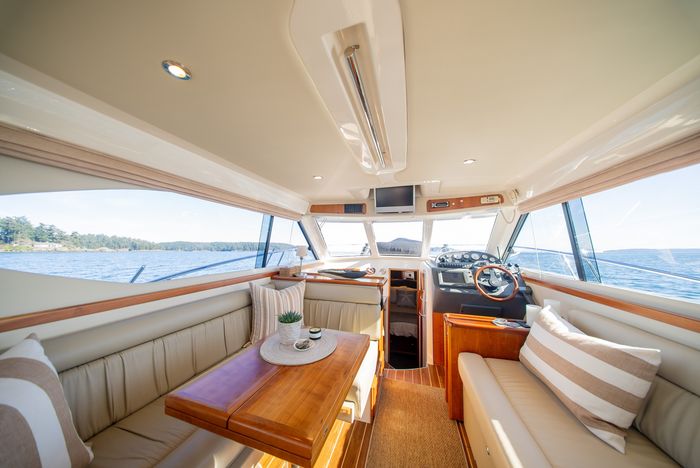 2006 Riviera 33 Flybridge Photo 47 sur 74