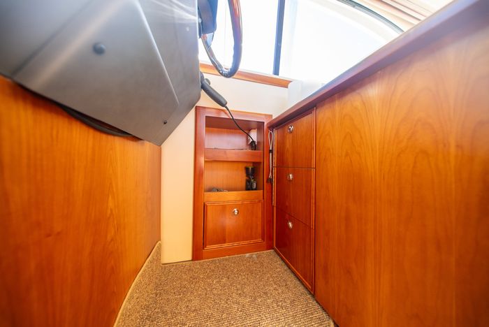2006 Riviera 33 Flybridge Photo 52 sur 74