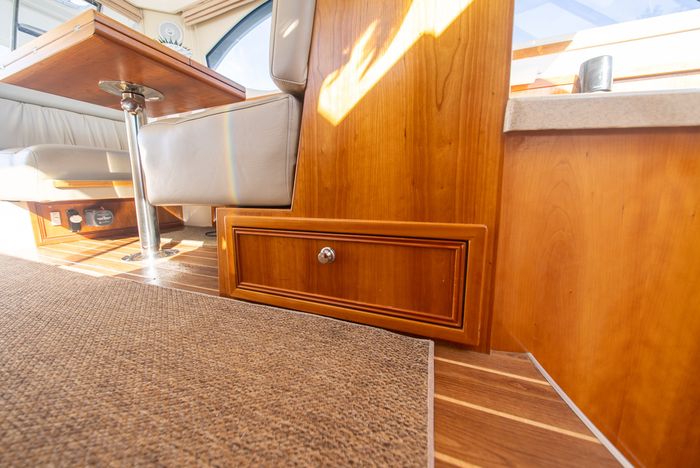 2006 Riviera 33 Flybridge Photo 56 sur 74