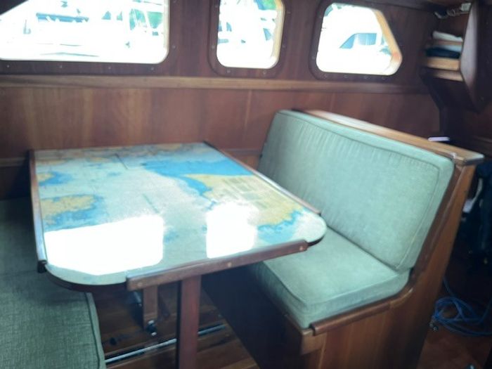 2020 Bruce Roberts Pilothouse Photo 29 sur 37