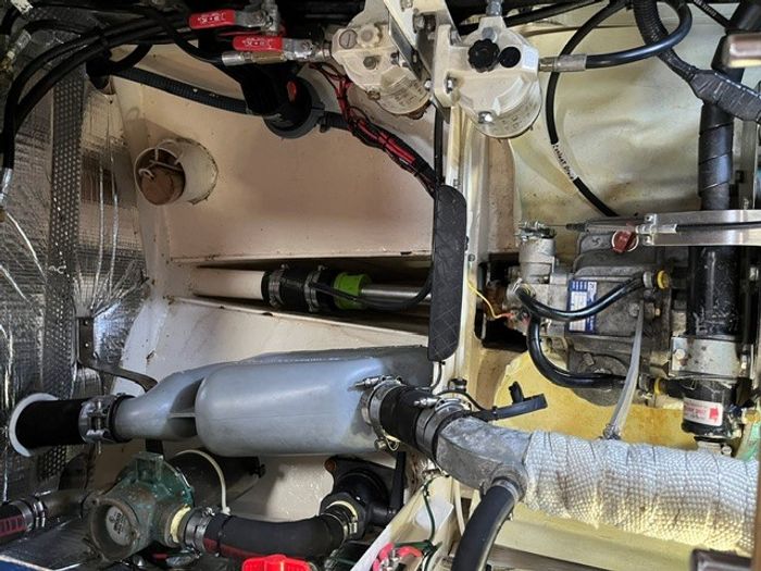 2020 Bruce Roberts Pilothouse Photo 34 sur 37