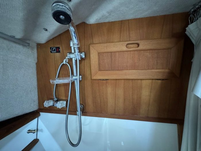 1995 Bayliner 3288 Motoryacht Photo 98 of 113