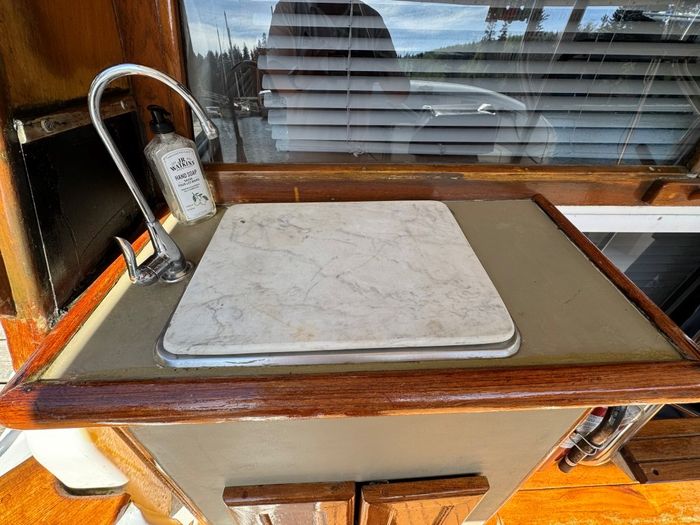 1995 Bayliner 3288 Motoryacht Photo 45 of 113