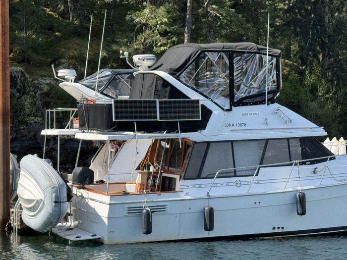 1995 Bayliner 3288 Motoryacht Photo 5 of 113