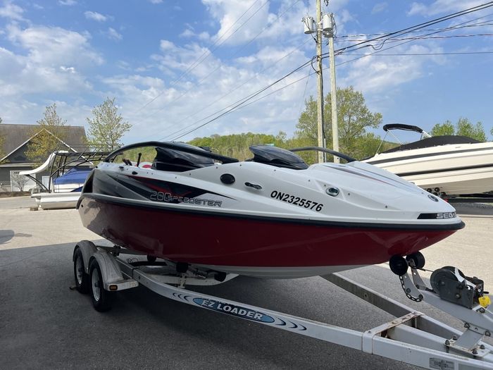 2009 Sea-Doo SPEEDSTER Photo 4 sur 17