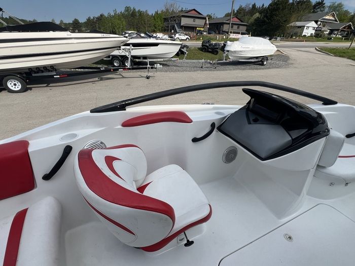 2009 Sea-Doo SPEEDSTER Photo 10 sur 17
