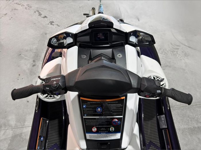 2026 Yamaha VX Cruiser HO (w/ Audio) Photo 9 of 17