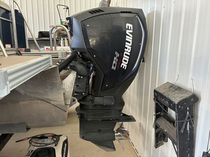 2019 Manitou Aurora 23 LE Photo 21 sur 23