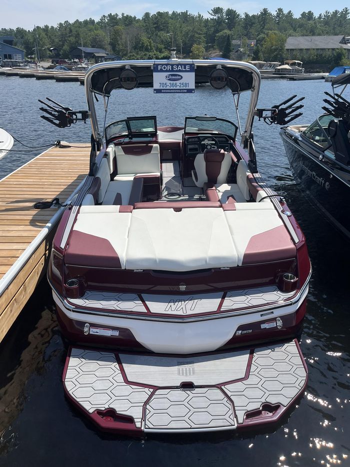 2024 MasterCraft NXT23 Photo 2 of 9