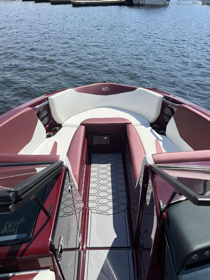 2024 MasterCraft NXT23 Photo 6 of 9
