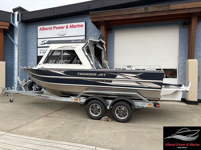 2026 Thunder Jet 200 Luxor Pro Storm Blue Photo 2 of 52