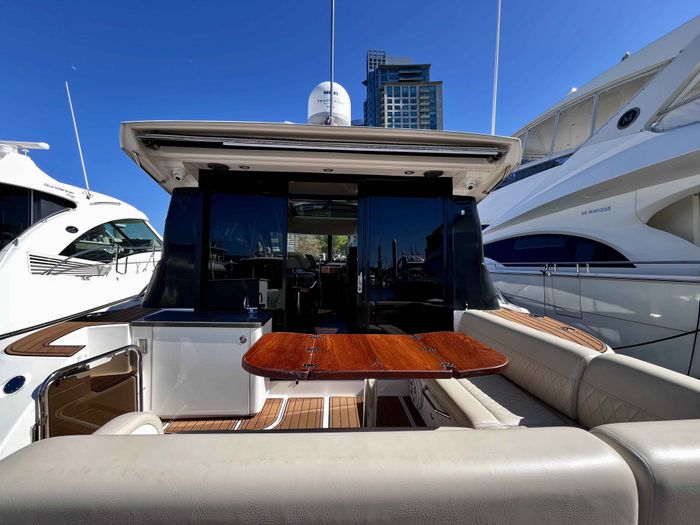 2015 Sea Ray 470 Sundancer Photo 8 of 62