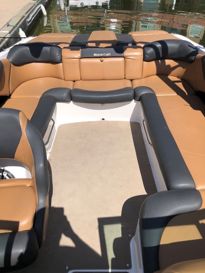 2014 Mastercraft X25 Photo 4 of 6