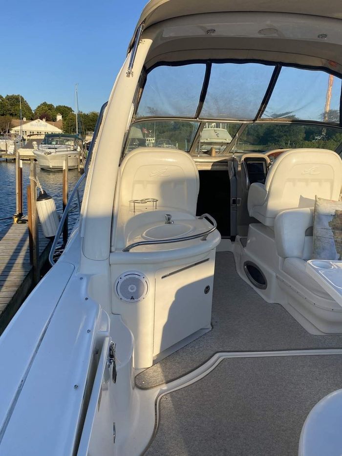 2003 Sea Ray 340 Sundancer Photo 15 of 23