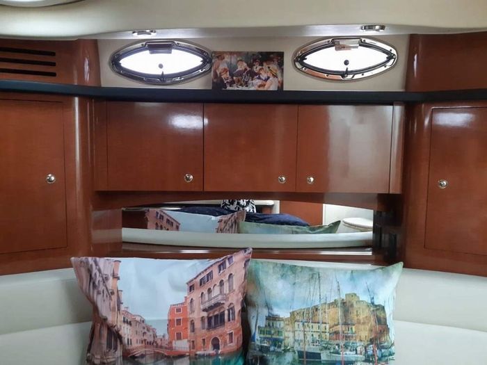 2003 Sea Ray 340 Sundancer Photo 21 of 23
