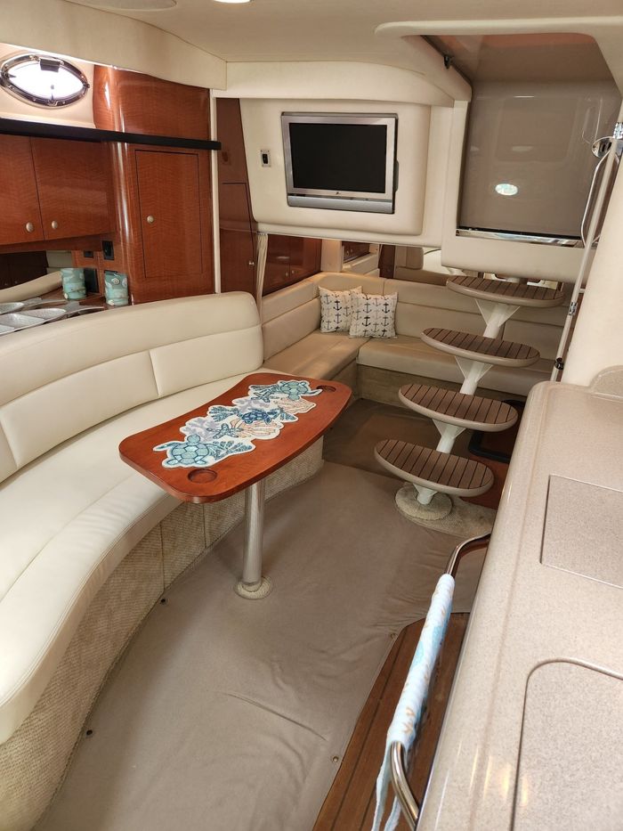 2005 Sea Ray 340 Sundancer Photo 24 of 47