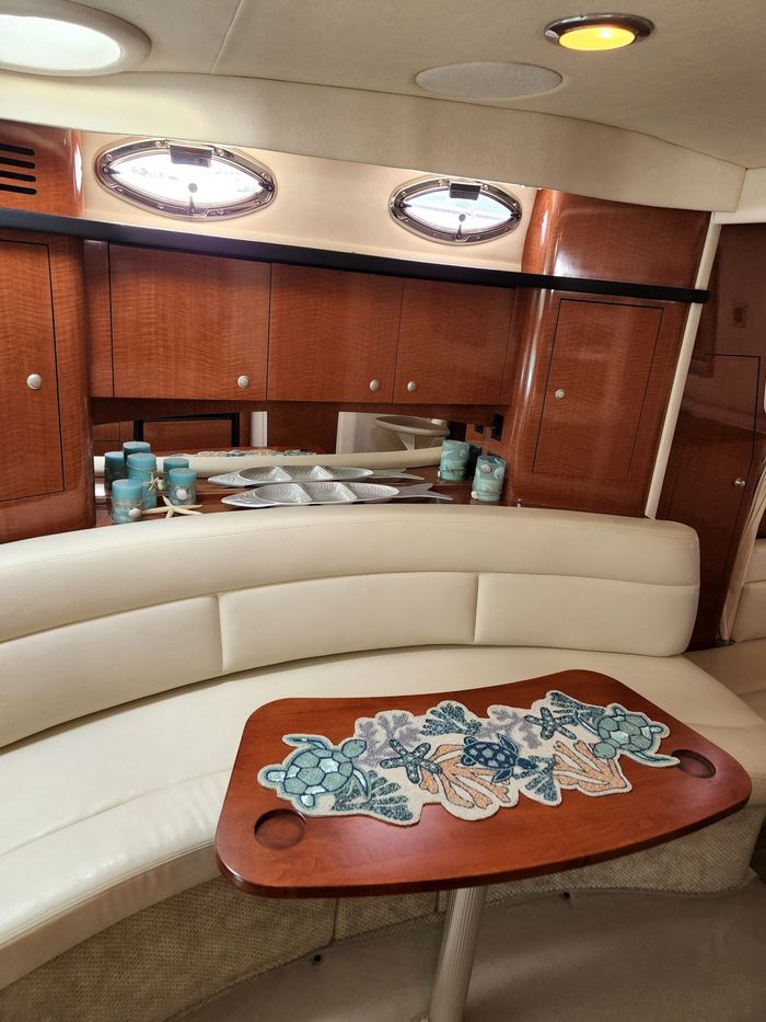 2005 Sea Ray 340 Sundancer Photo 35 of 47