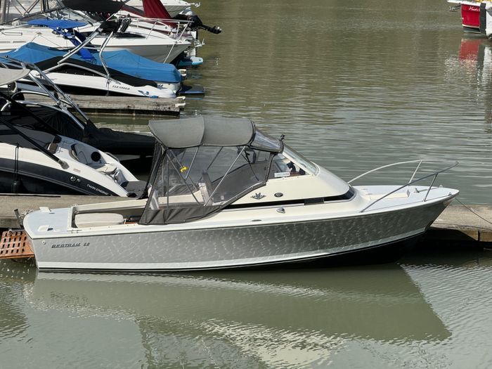1966 Bertram 20 Bahia Mar Photo 2 of 11