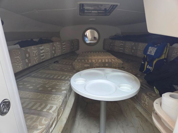 2004 Rinker 232 captiva Photo 6 of 10