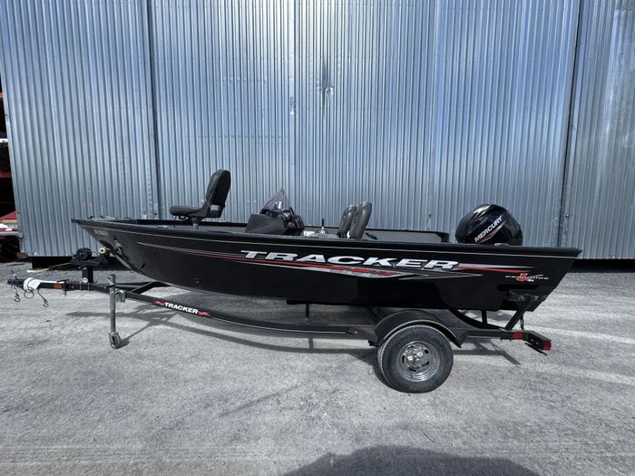 2020 Tracker PRO GUIDE™ V-16 SC Photo 1 of 20