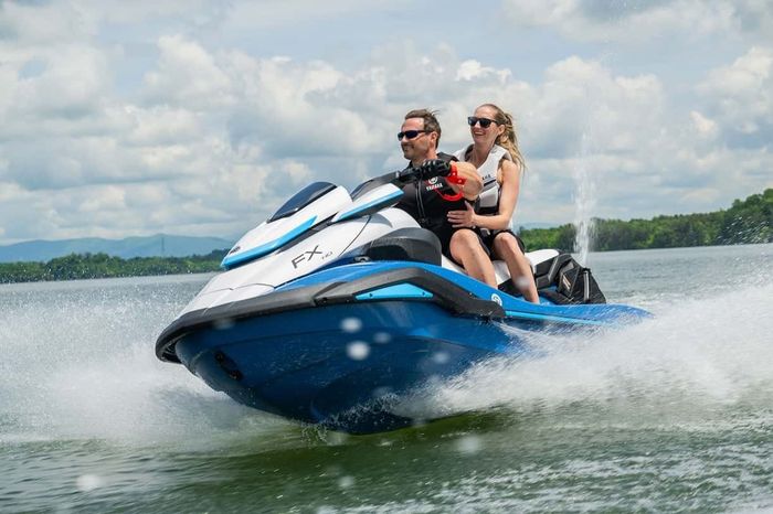 2026 Yamaha FX HO Deepwater Blue Photo 4 sur 7