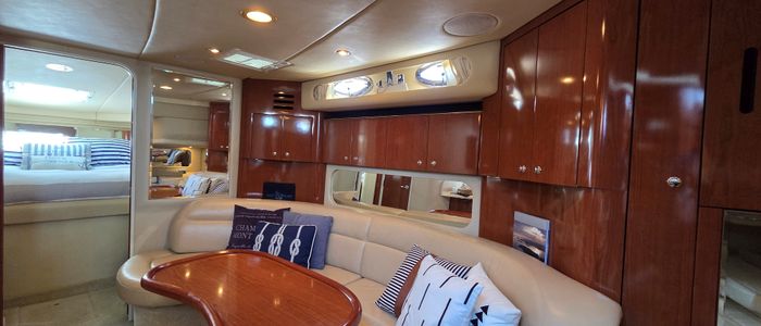 2001 Sea Ray Sundancer 380 Photo 17 of 24