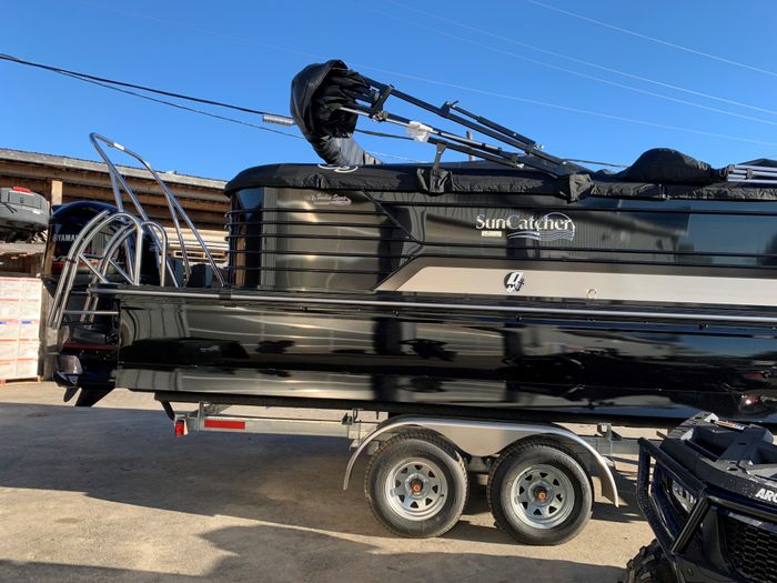 2021 SunCatcher Pontoons Series Elite 324RC Photo 3 of 7