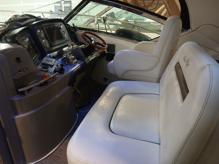 2006 Sea Ray Sundancer 40 Photo 2 of 14