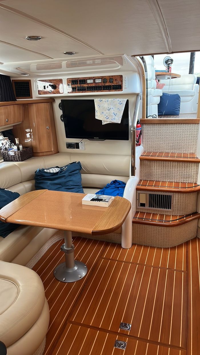 2003 Sealine S37 Photo 5 of 21
